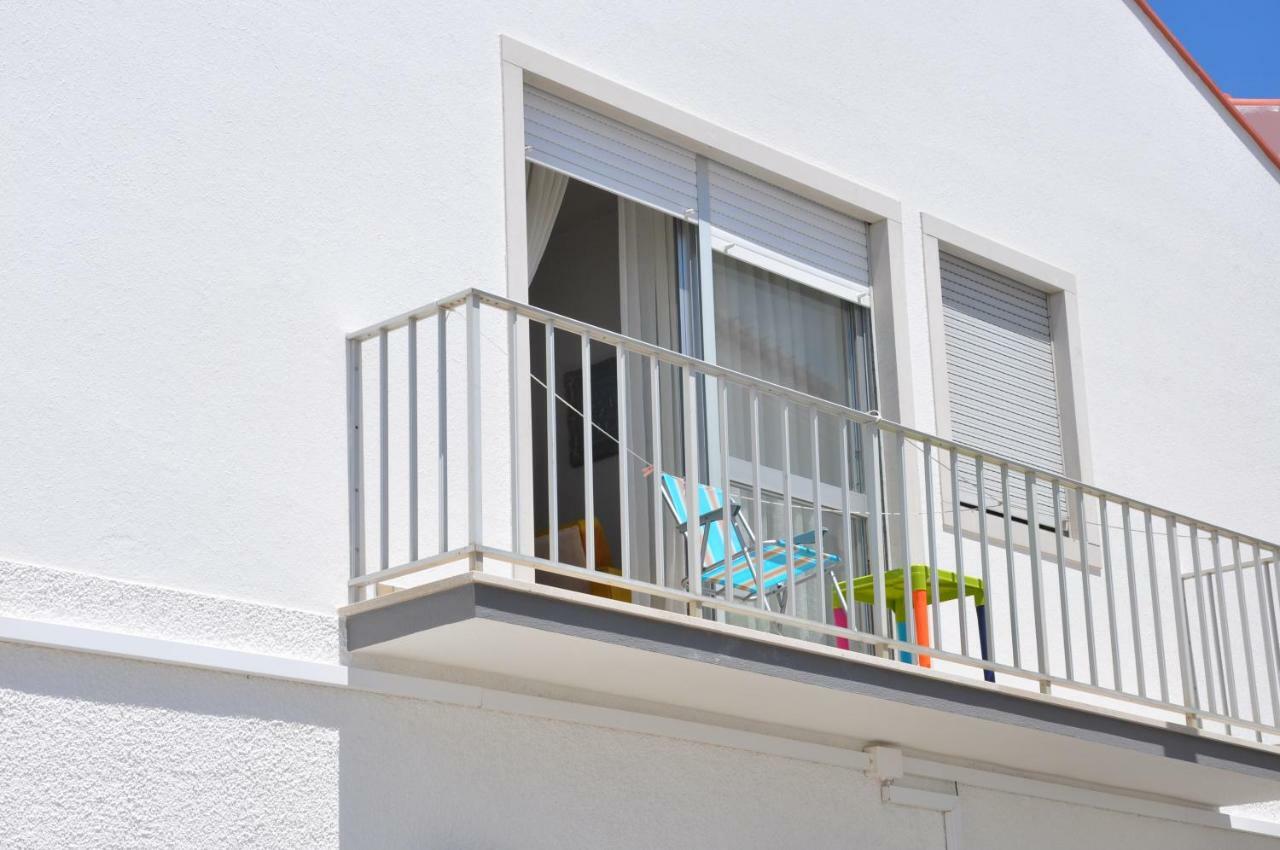 Appartamento Casa De Zira Nazaré Esterno foto